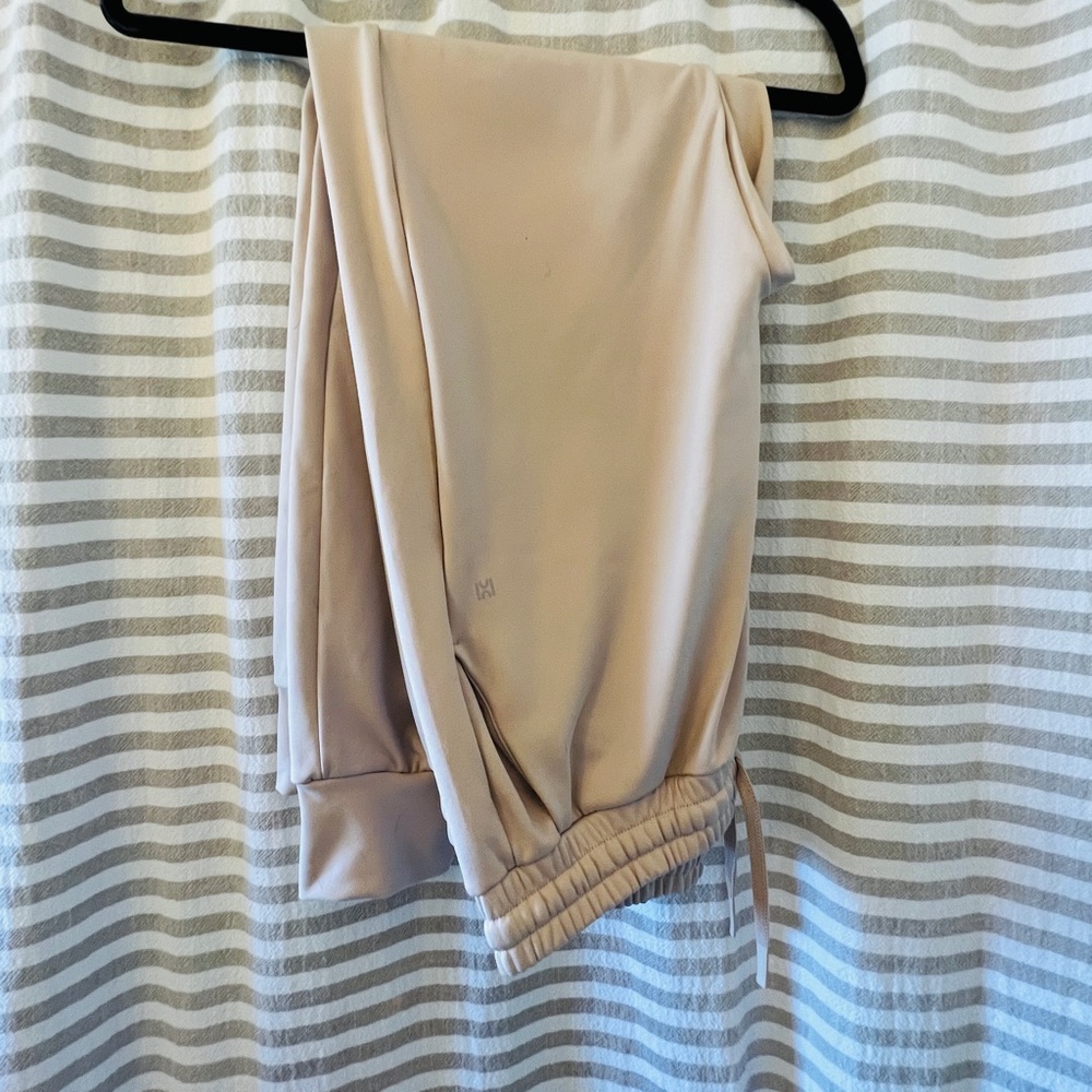 Super Cozy Joggers sz L